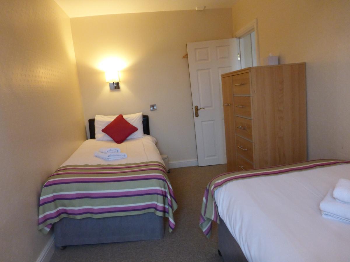 Harry'S Hotel & Restaurant Aberystwyth Bagian luar foto