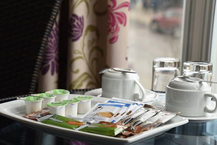 Harry'S Hotel & Restaurant Aberystwyth Bagian luar foto