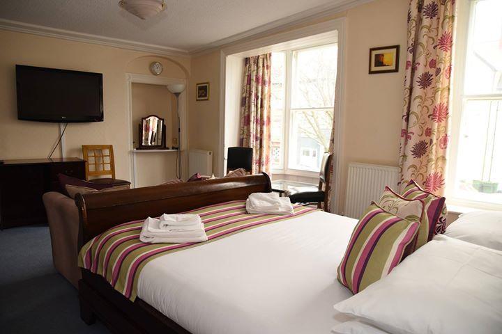 Harry'S Hotel & Restaurant Aberystwyth Bagian luar foto