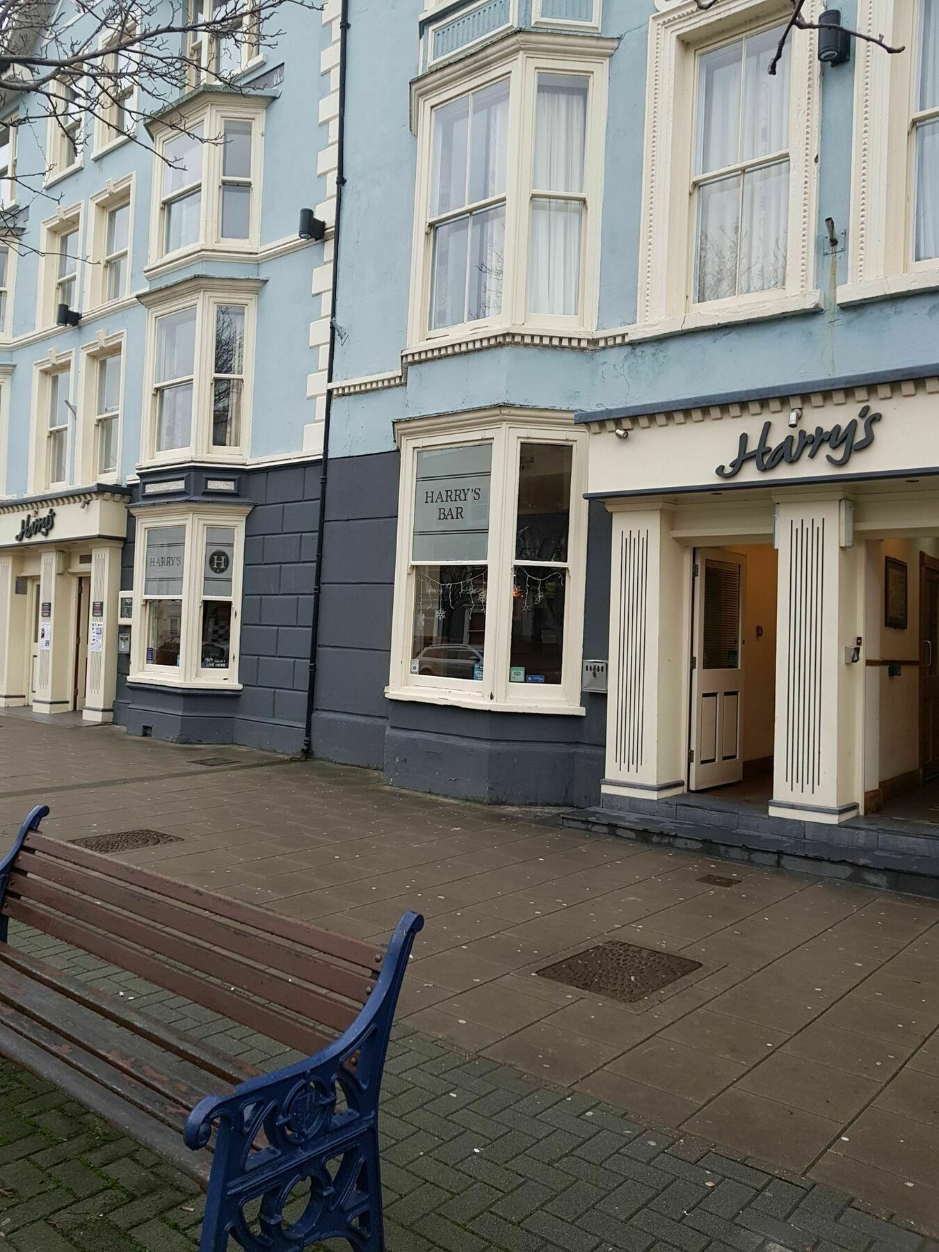 Harry'S Hotel & Restaurant Aberystwyth Bagian luar foto