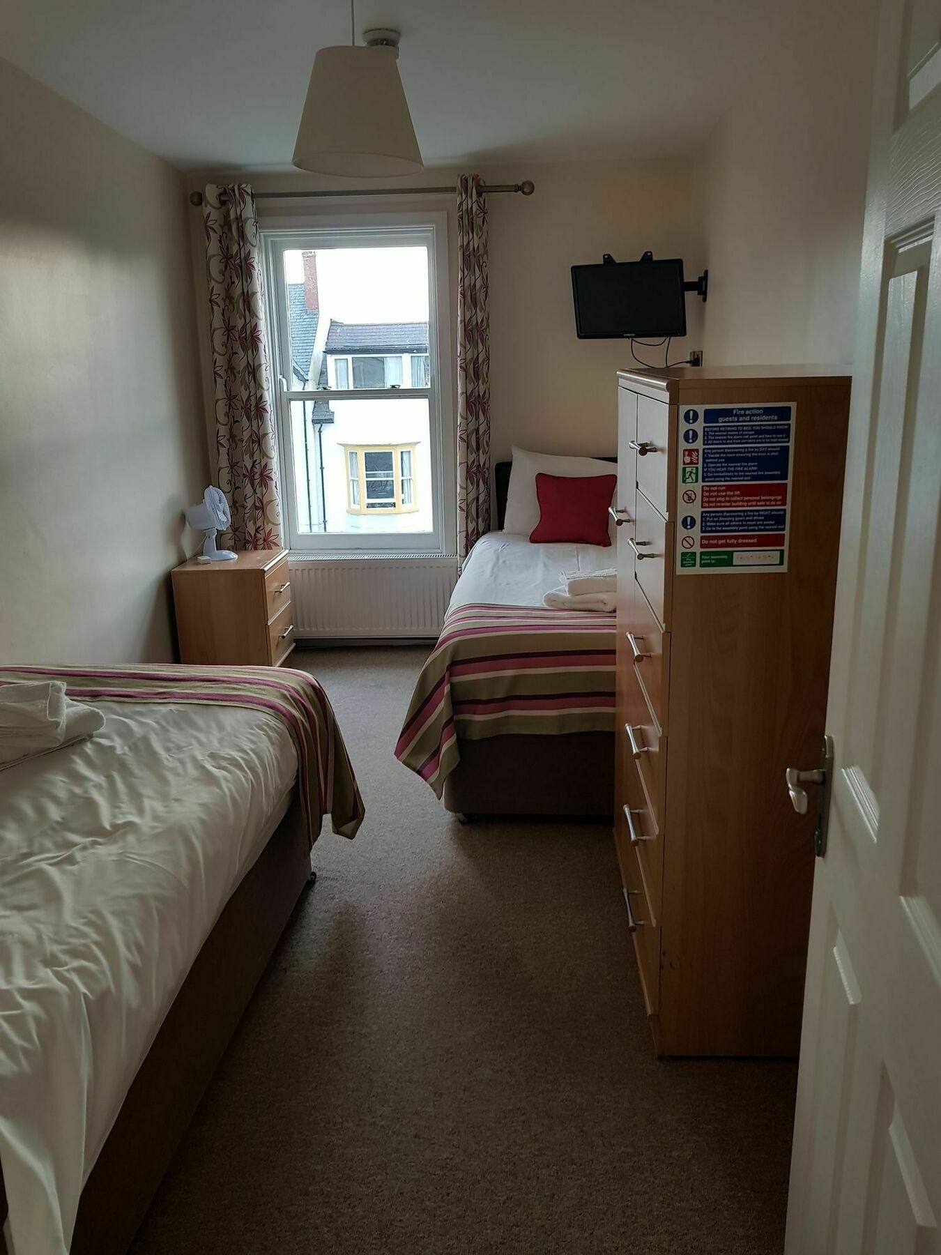 Harry'S Hotel & Restaurant Aberystwyth Bagian luar foto