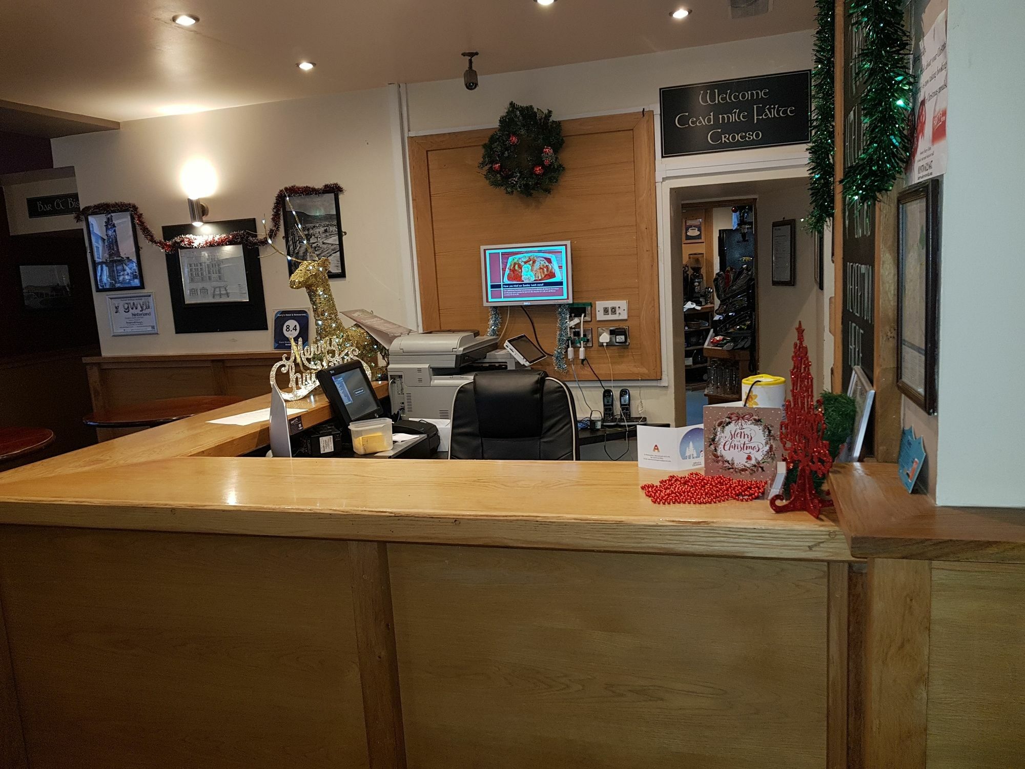 Harry'S Hotel & Restaurant Aberystwyth Bagian luar foto